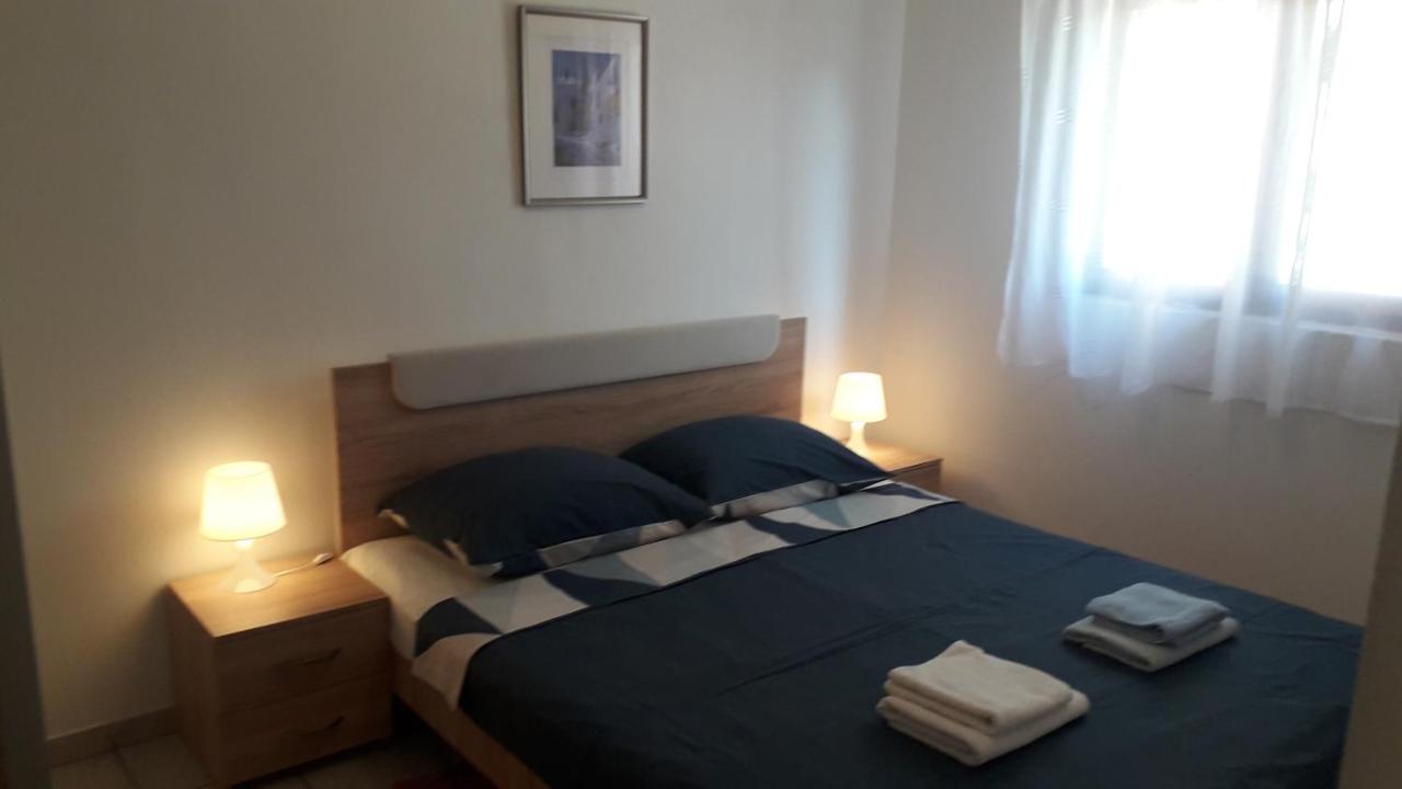Apartmani Mia Ližnjan Zewnętrze zdjęcie
