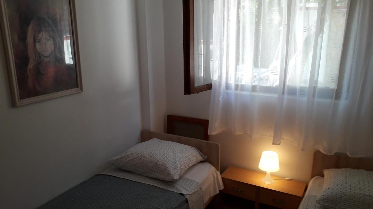 Apartmani Mia Ližnjan Zewnętrze zdjęcie