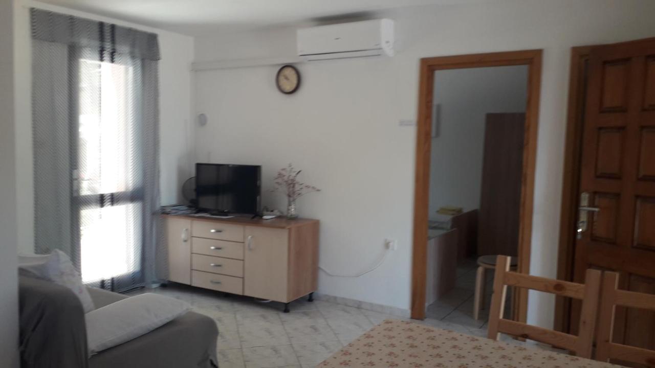 Apartmani Mia Ližnjan Zewnętrze zdjęcie