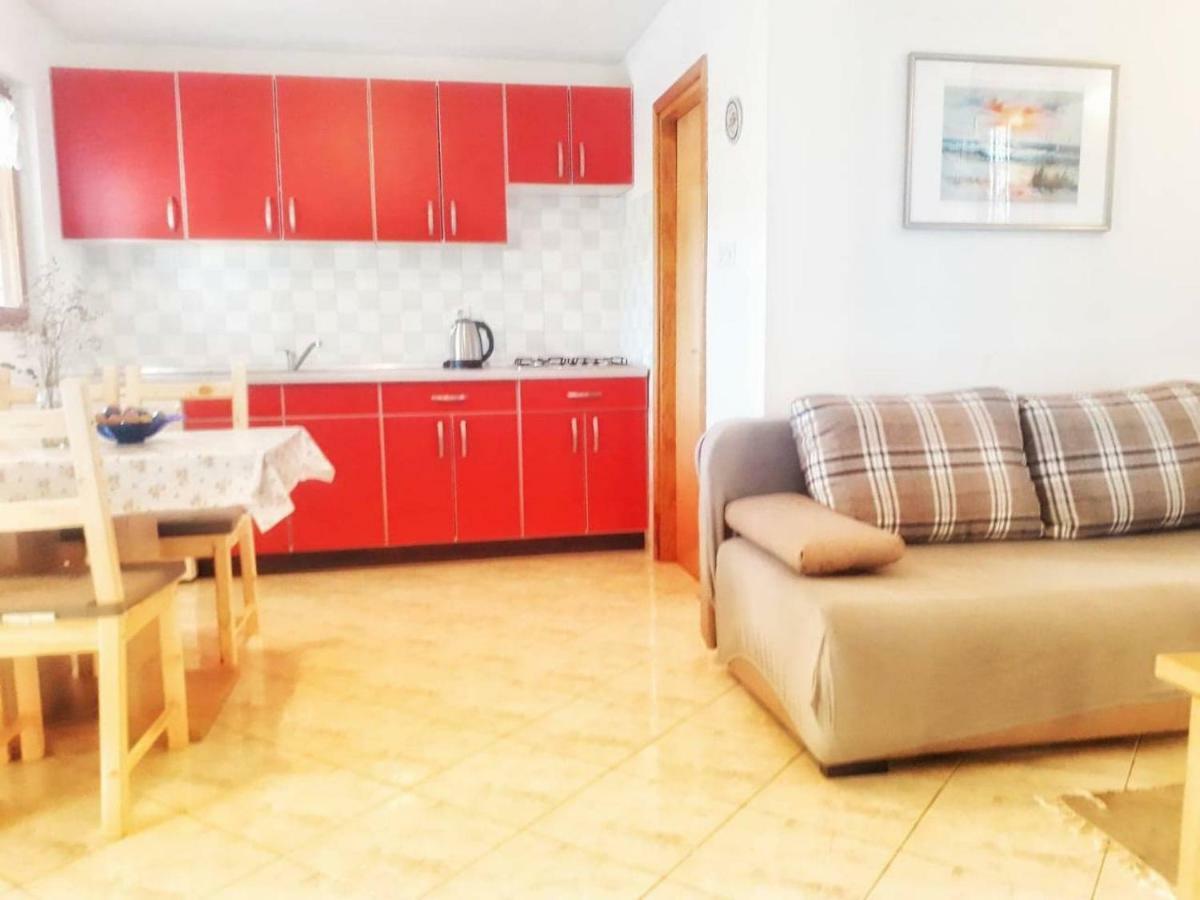 Apartmani Mia Ližnjan Zewnętrze zdjęcie