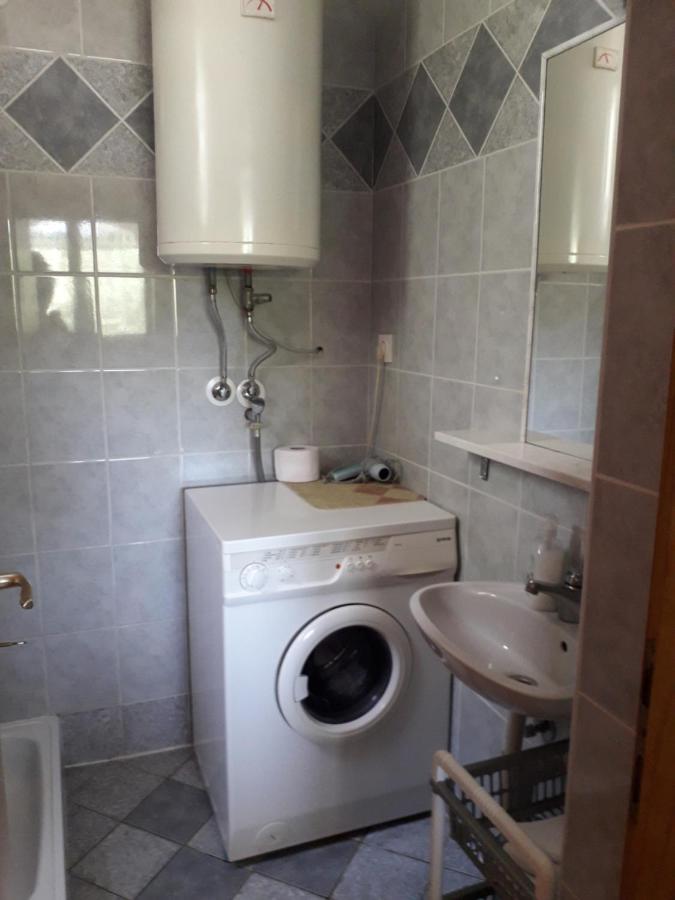 Apartmani Mia Ližnjan Zewnętrze zdjęcie